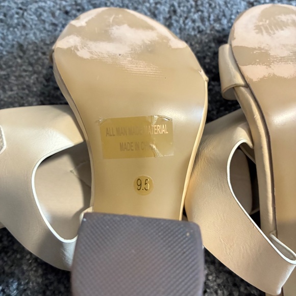 Hot Kiss heels/sandals - Picture 9 of 13